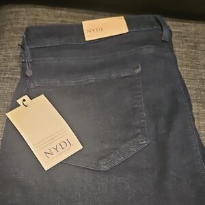 NYDJ Womens Bootcut Jeans Classic Design Smooth Texture SIZE 14 BRAND NEW